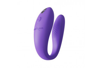 Фиолетовый вибромассажер для пар We-Vibe Sync Go
