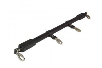 Черная металлическая распорка с кожаными ремешками и карабинами - 50 см.