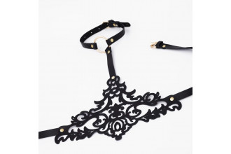 Черная резная портупея с золотистой фурнитурой Черная резная портупея с золотистой фурнитурой