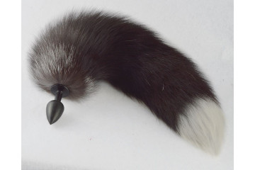 Черная анальная пробка с хвостиком чернобурой лисы