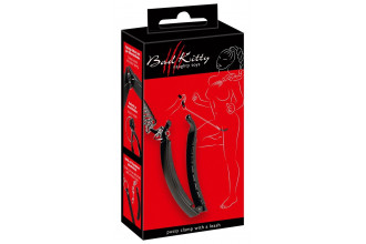 Зажим для половых губ с поводком Pussy Clamp With A Leash