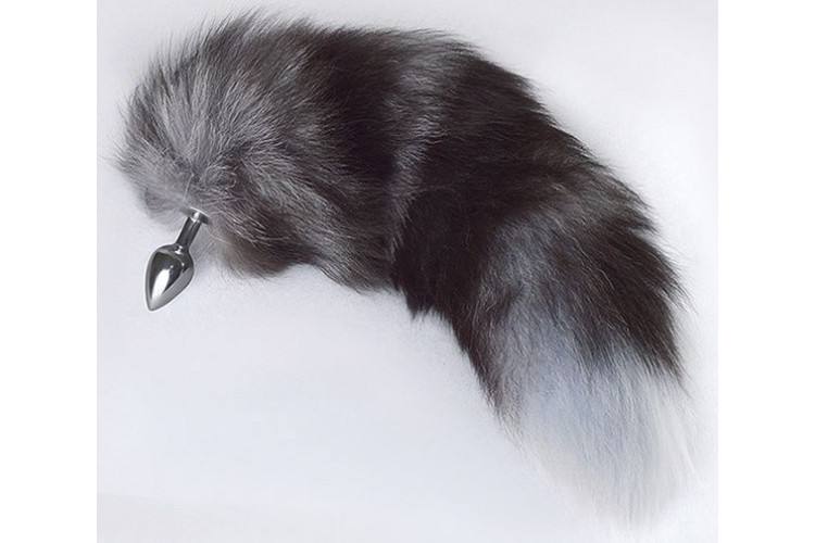 Серебристая анальная пробка с пушистым хвостом Серебристая анальная пробка с пушистым хвостом