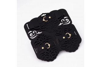 Фигурный набор для БДСМ-игр с узорами и золотистой фурнитурой