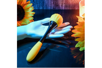 Черно-желтый двусторонний вибратор Sunflower - 20 см.