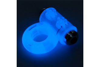 Голубое, светящееся в темноте эрекционное виброкольцо Lumino Play Vibrating Penis Ring