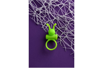 Зеленое эрекционное виброкольцо на пенис Cock Ring