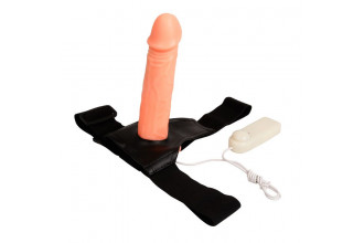Страпон с полостью на трусиках, с вибрацией - 18 см.