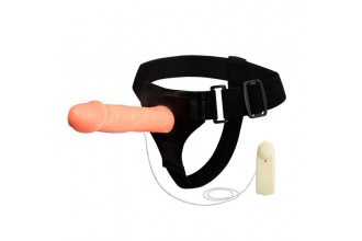 Страпон с полостью на трусиках, с вибрацией - 18 см.