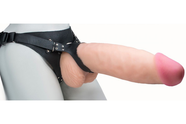 Телесный реалистичный фаллоимитатор на черных трусиках Real Big Strap-On - 34,5 см.