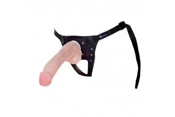 Податливый фаллос на трусиках Harness - 20,5 см.