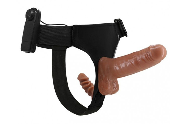 Страпон с вагинальной пробкой и вибрацией Ultra Passionate Harness - 16 см.