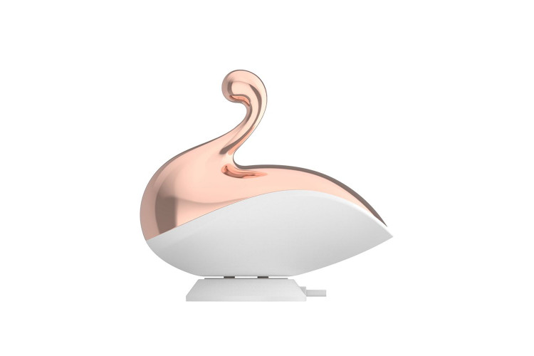 Белый вакуумный стимулятор клитора Liberty Swan