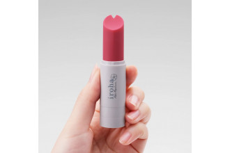 Мини-вибратор в форме помады Iroha Stick Hamanasu