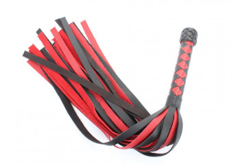 Черно-красная плеть с плетеной ромбовидной ручкой - 60 см.