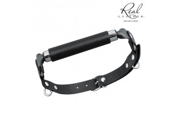 Черный кожаный кляп-трензель