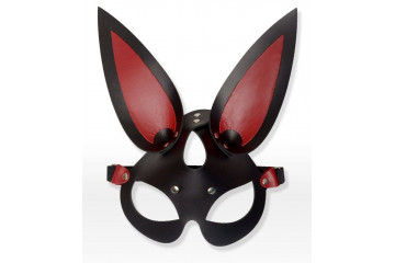 Черно-красная кожаная маска с длинными ушками