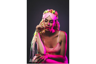 Розовая маска Shy