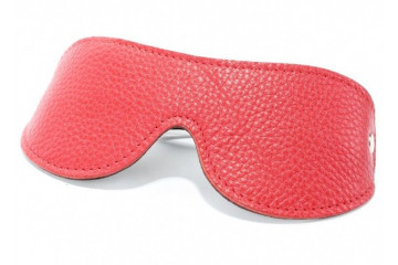 Красная кожаная маска на глаза