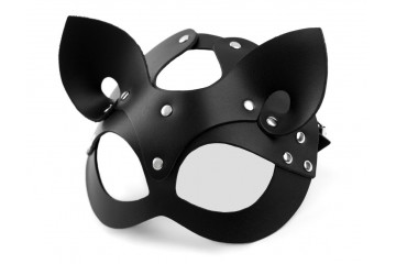 Эффектная кожаная маска кошки с ушками
