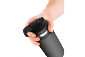 Смуглый мастурбатор-вагина в корпусе-бутылке F*ck Flask