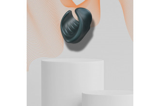 Серый сквозной мастурбатор с вибрацией Manwan Starter