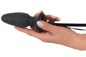 Черный анальный вибростимулятор с расширением Fanny Hills Butt Plug