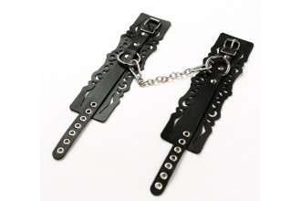 Узорчатые кожаные оковы с регулируемыми ремешками