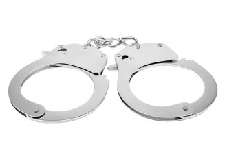 Металлические наручники Luv Punish Cuffs