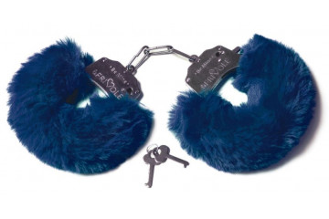 Шикарные темно-синие меховые наручники с ключиками