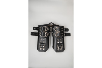 Черные высокие кожаные наручники для подвешивания