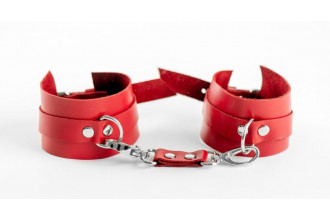 Красные наручники из натуральной кожи