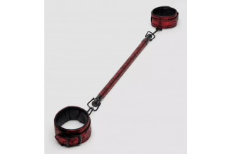 Распорка для ног Reversible Restraint Bar with Cuffs