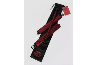 Распорка для ног Reversible Restraint Bar with Cuffs