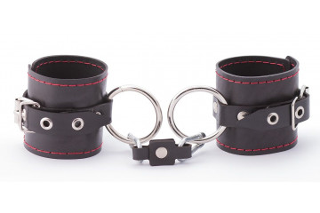 БДСМ-комплект: маленькая распорка и наручники
