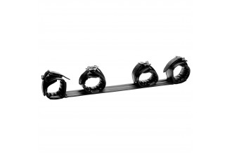 Черная распорка с манжетами для рук и ног Deluxe Rigid Spreader Bar
