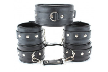 Набор БДСМ-аксессуаров из кожи: ошейник, наручники и оковы