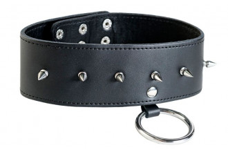 Чёрный кожаный ошейник с шипами
