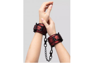 Красно-черные наручники Reversible Faux Leather Wrist Cuffs Красно-черные наручники Reversible Faux Leather Wrist Cuffs