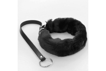 Черный меховой ошейник с кожаным поводком