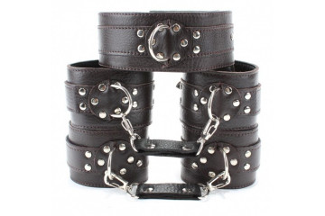 Набор фиксаторов из коричневой кожи