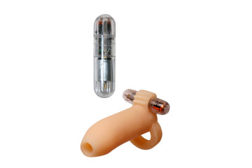 Телесная расширяющая насадка с петлей для мошонки Ready-4-Action Real Feel