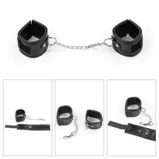 БДСМ-набор Deluxe Bondage Kit: маска, вибратор, наручники, плётка черный 