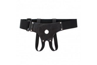 Трусики для страпона с маленьким отверстием