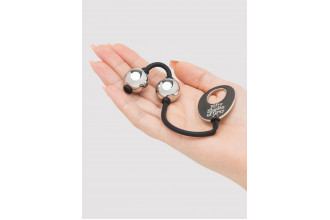 Серебристые шарики Inner Goddess Mini Silver Pleasure Balls 85g на черном силиконовом шнурке