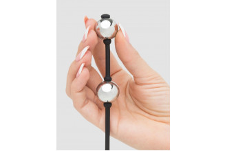 Серебристые шарики Inner Goddess Mini Silver Pleasure Balls 85g на черном силиконовом шнурке