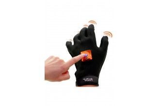 Черная виброперчатка для массажа Fuzu на левую руку