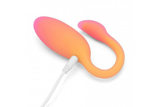 Оранжевый вибратор Flamingo Max